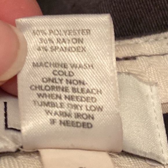 ANN TAYLOR LOFT Gray Rolled Cuff Wide Leg Pants - Picture 7 of 7